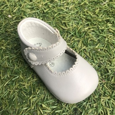 TI114 Grey Leather Mary Jane Pram Shoe